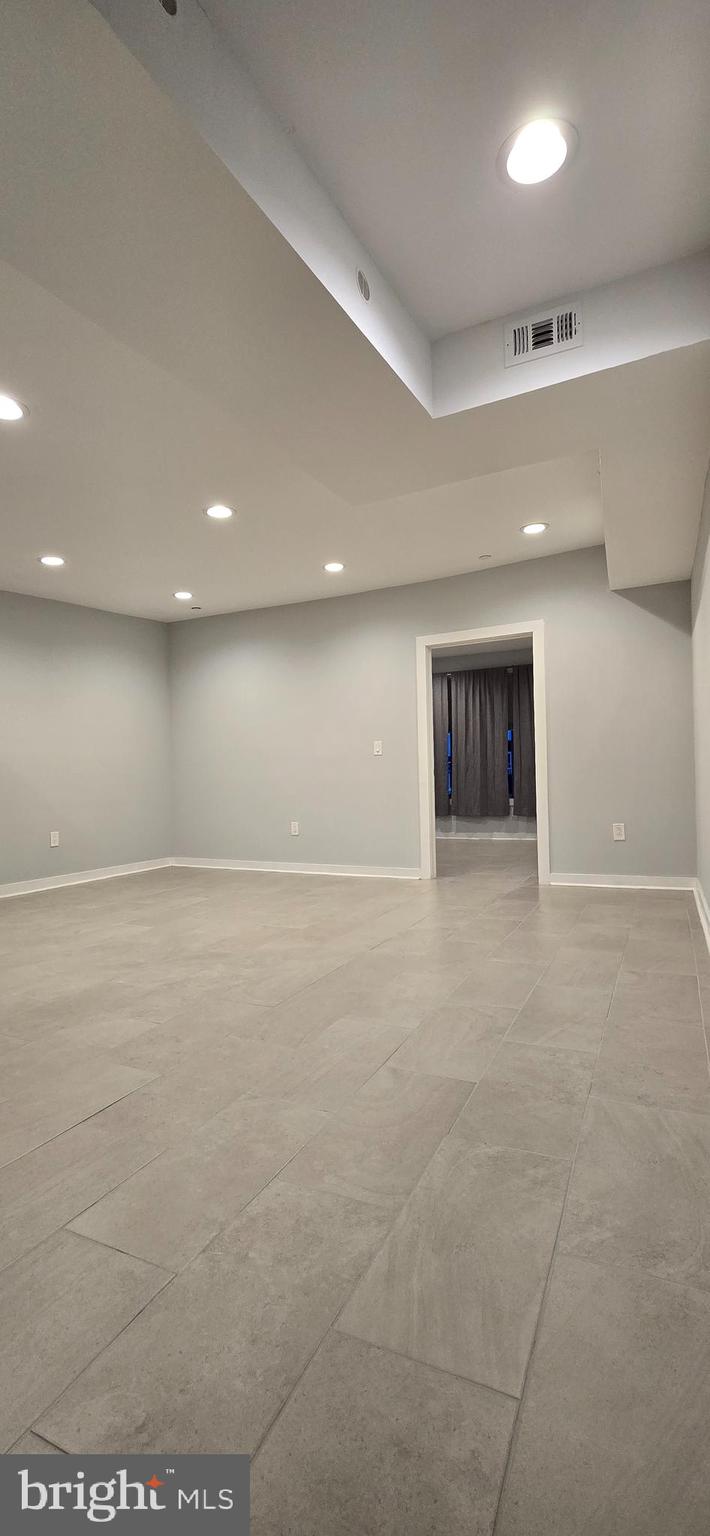 FISHTOWN - Residential Lease