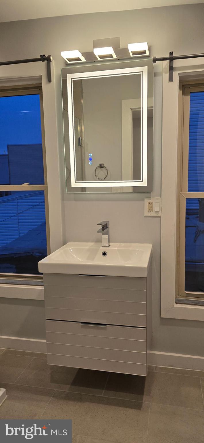 FISHTOWN - Residential Lease