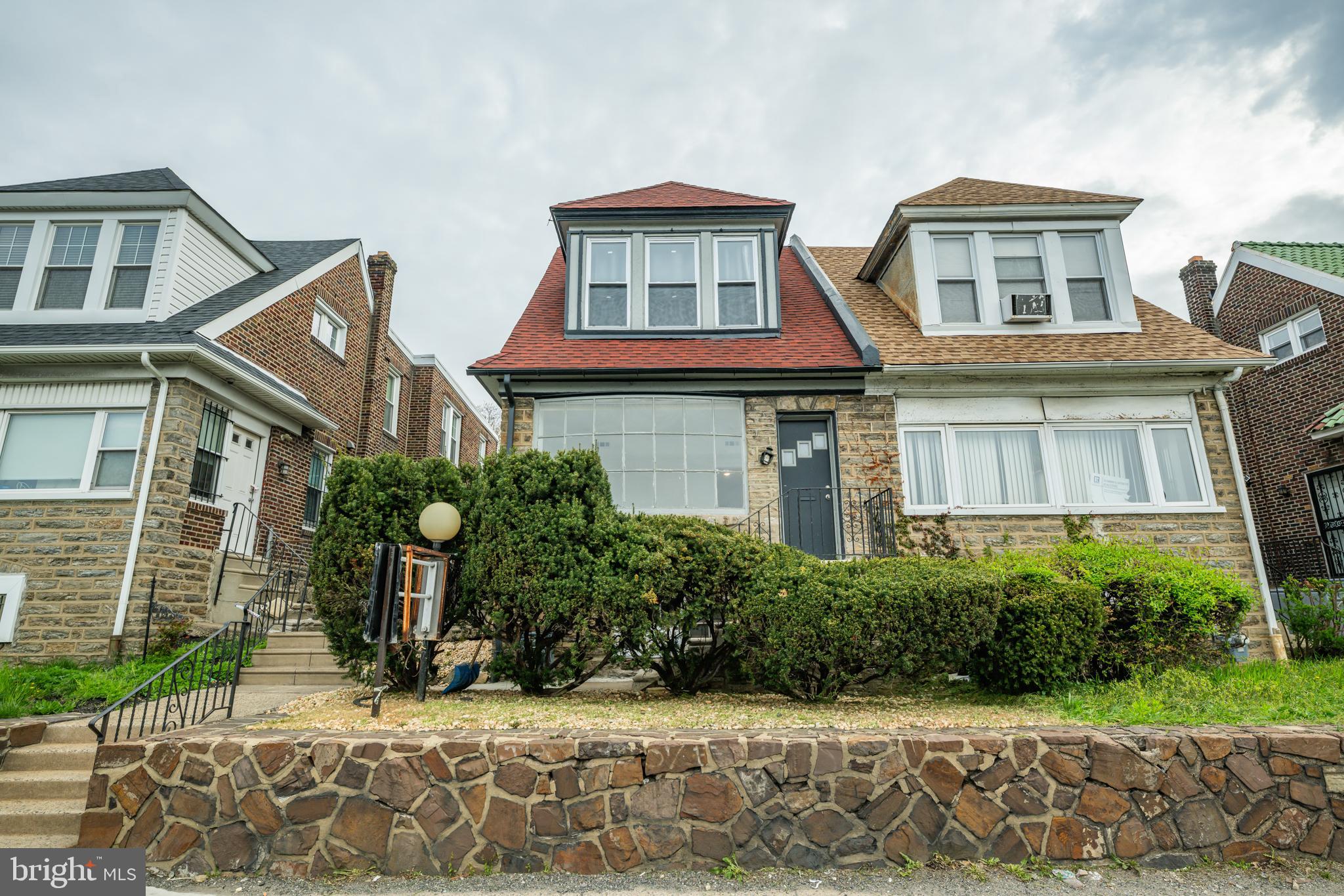 ELKINS PARK - Residential Income