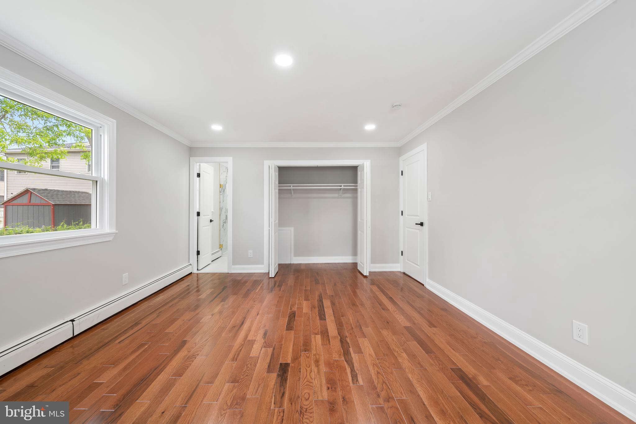 RIDLEY PARK - Residential