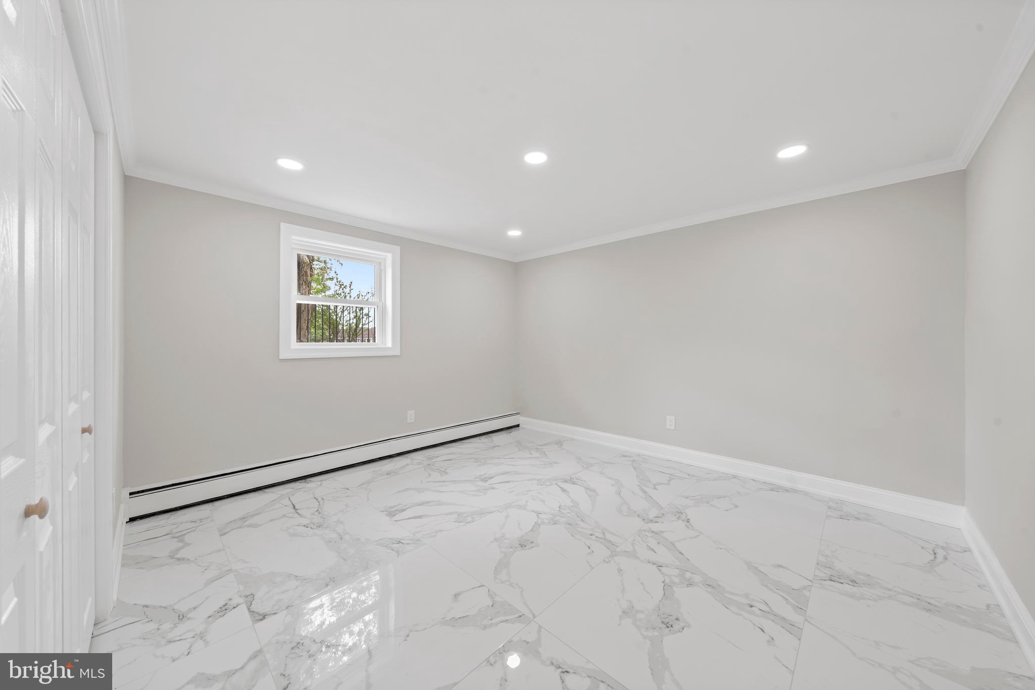 RIDLEY PARK - Residential