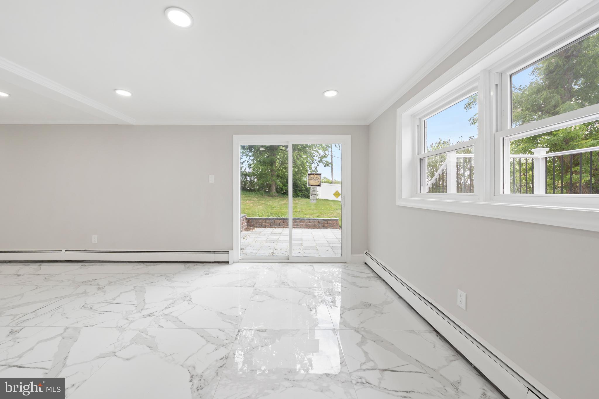 RIDLEY PARK - Residential
