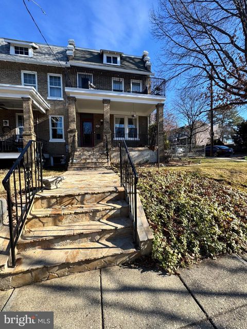 4301 4TH STREET NW WASHINGTON DC 20011