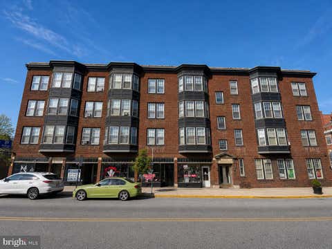 Photo of 162 E Market Street, YORK, PA 17401 (MLS # PAYK2106924)