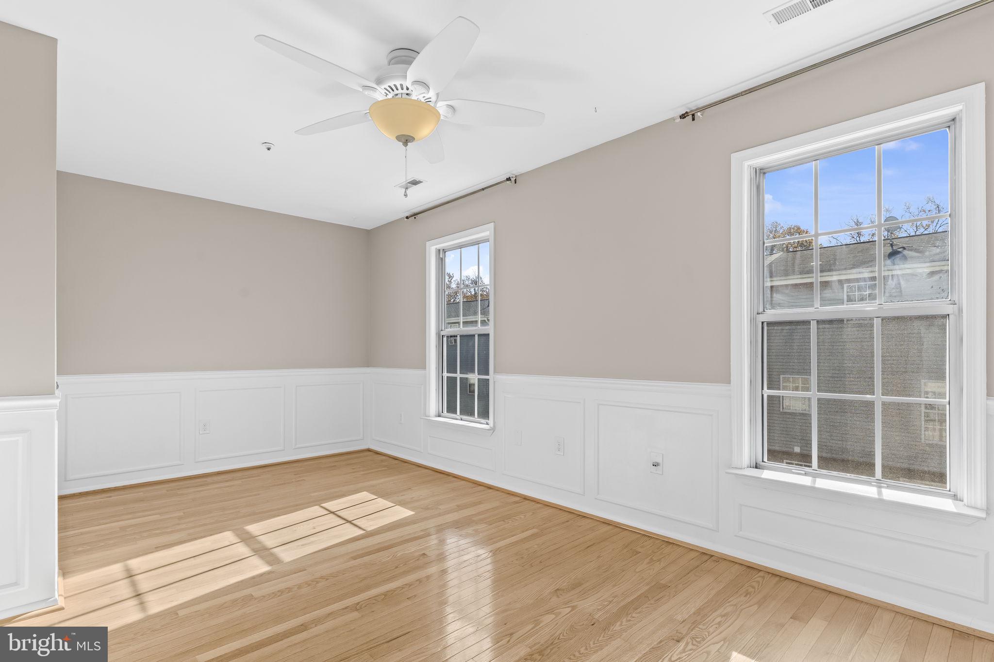 BURNT OAKS - Residential