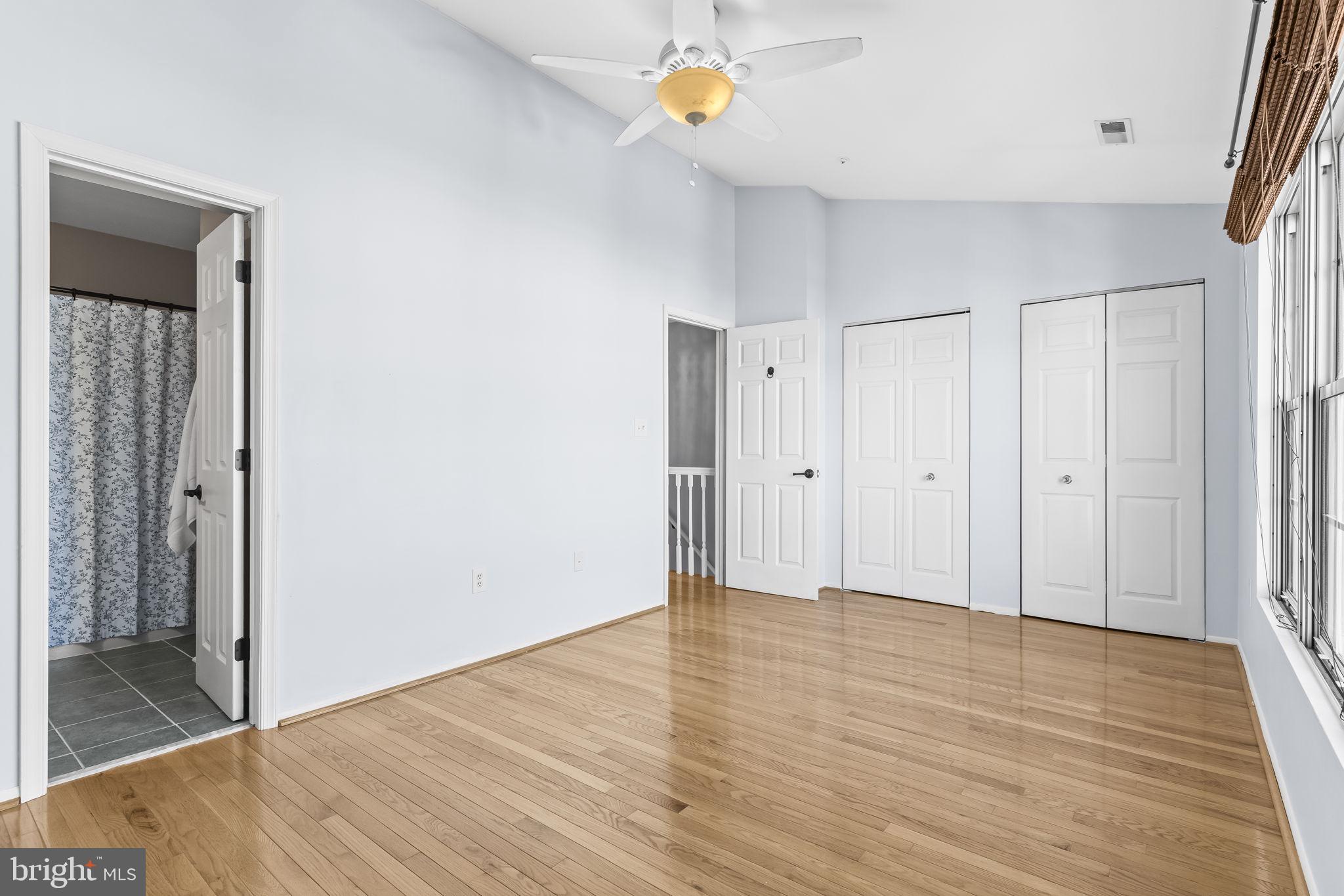 BURNT OAKS - Residential