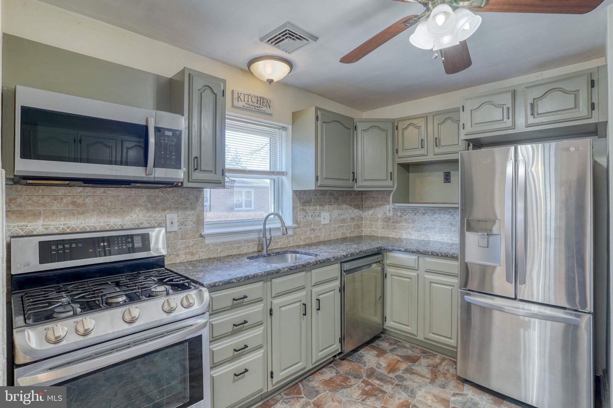 STONEHAVEN - Residential