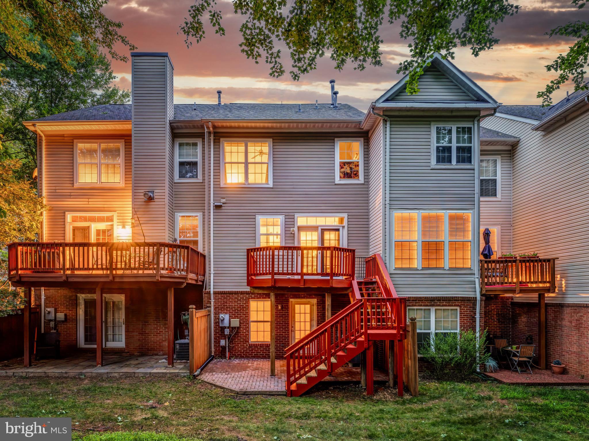 11515 WILD HAWTHORN COURT