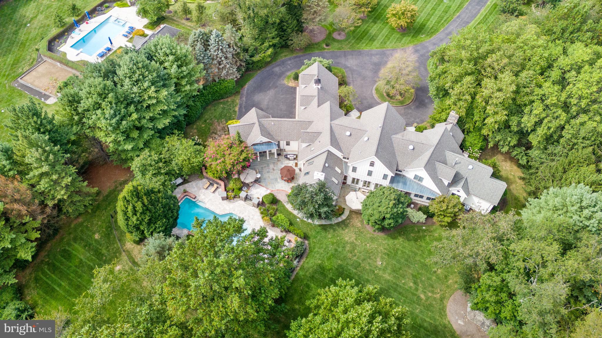 STONEY RUN - Residential