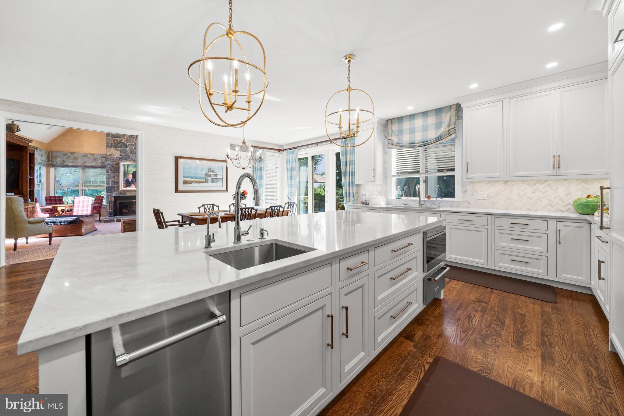 STONEY RUN - Residential