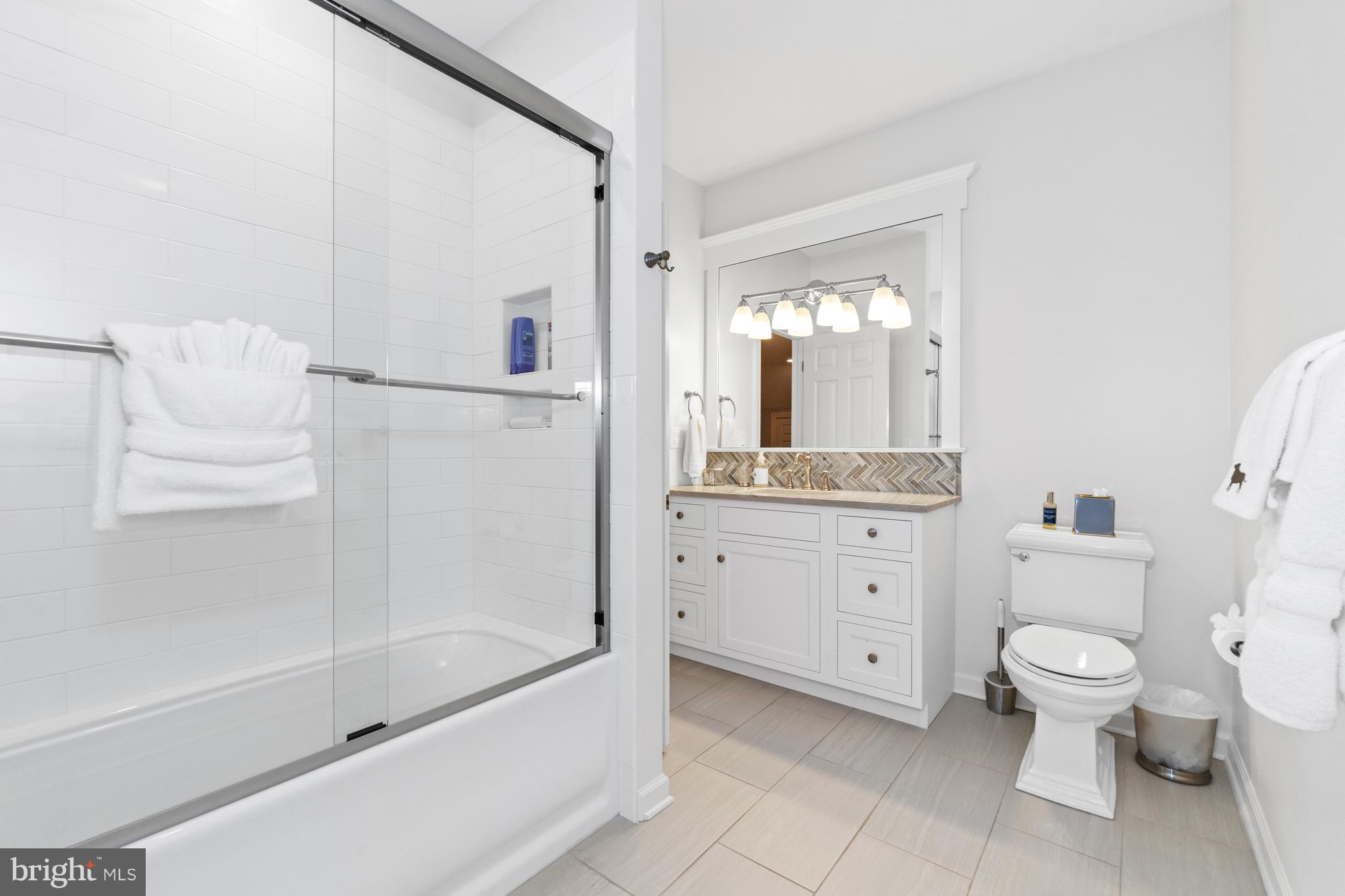 STONEY RUN - Residential