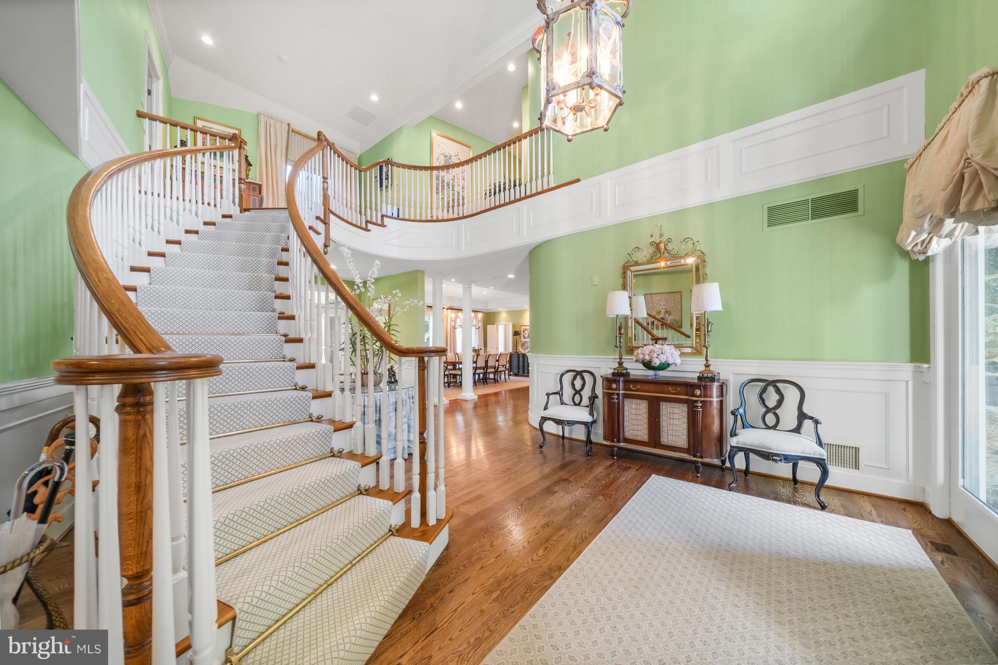 STONEY RUN - Residential