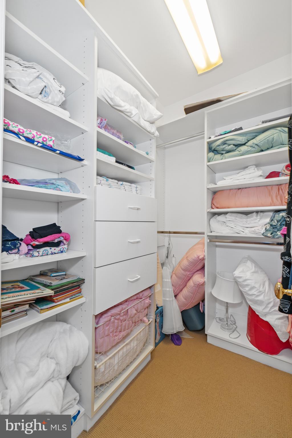 STONEY RUN - Residential