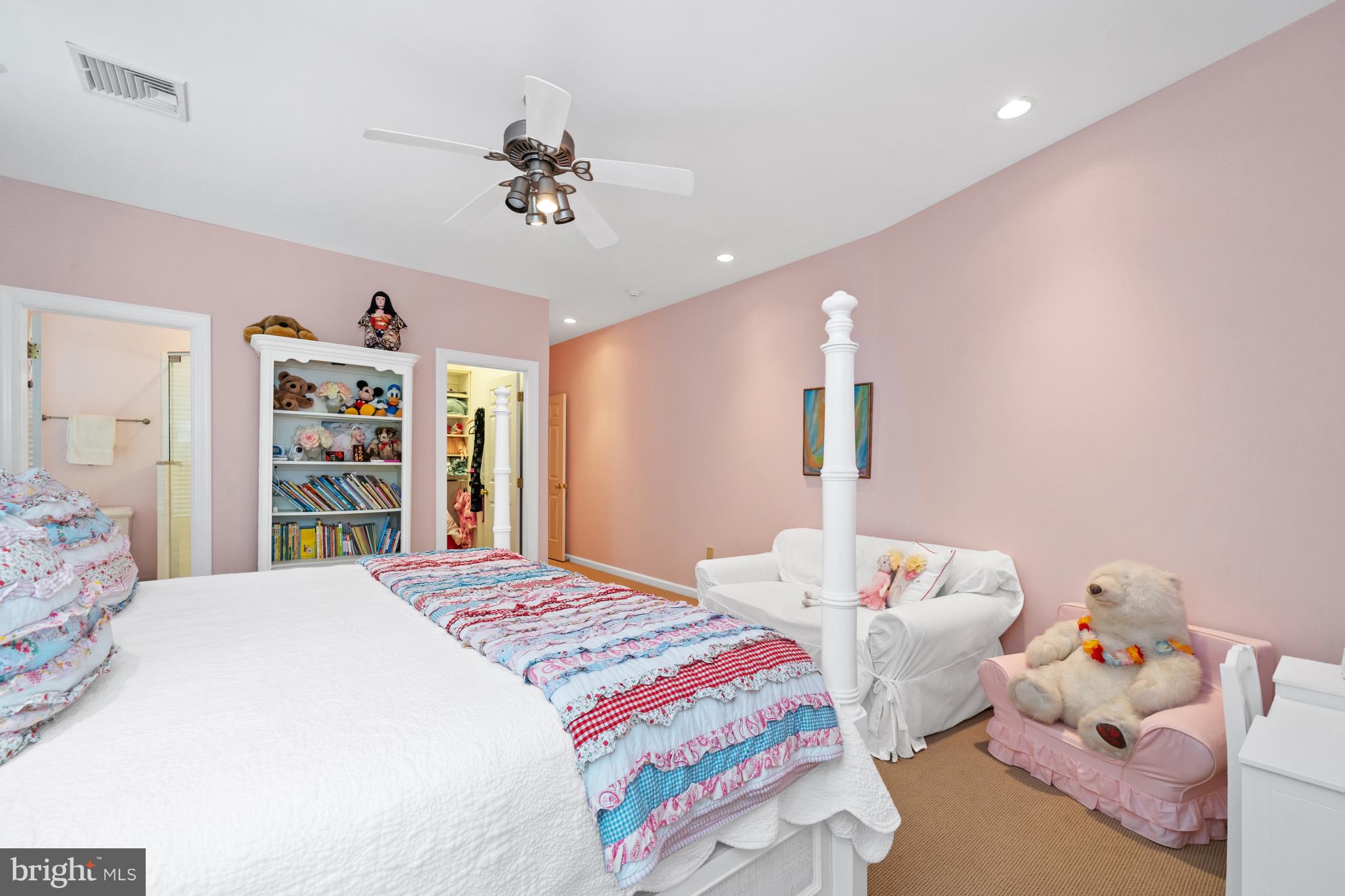 STONEY RUN - Residential