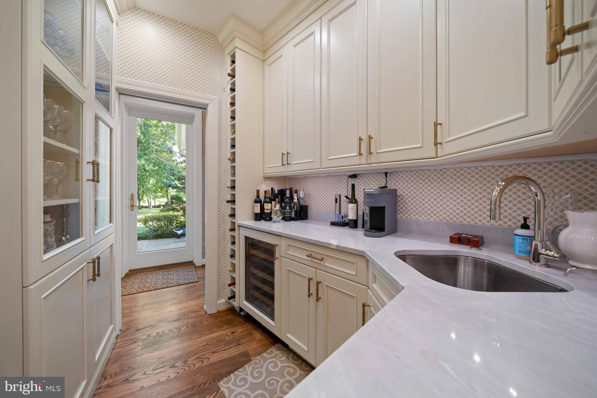 STONEY RUN - Residential