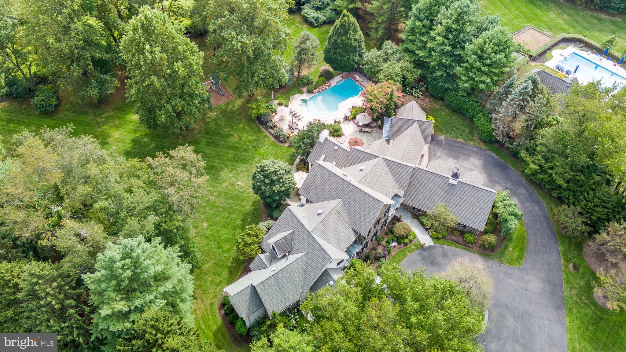 STONEY RUN - Residential