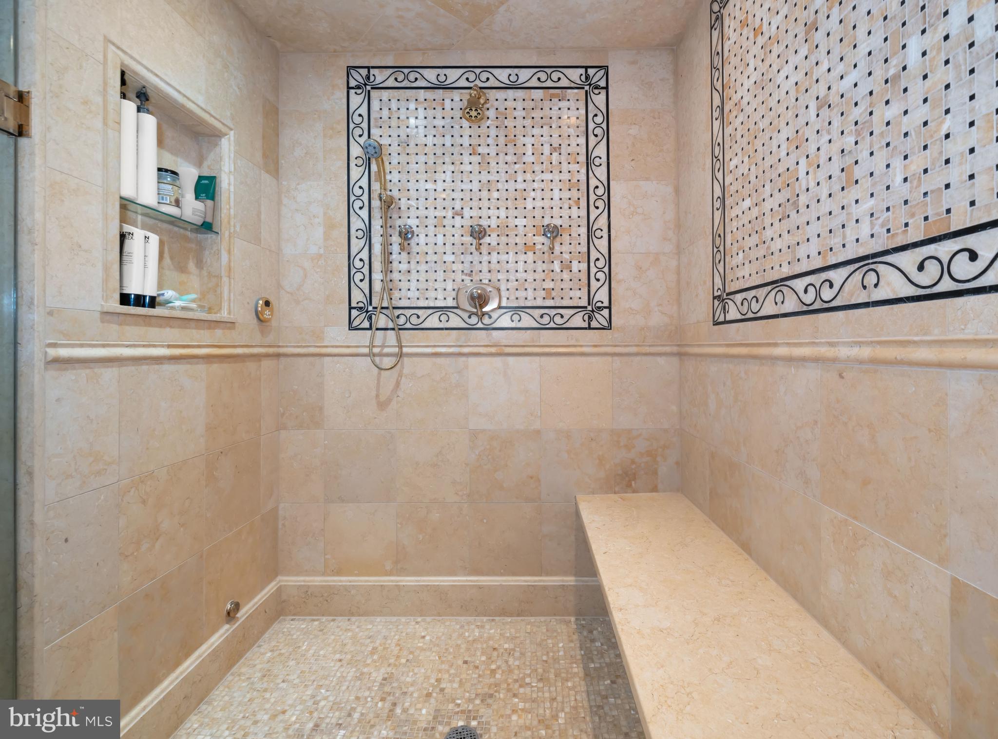 STONEY RUN - Residential