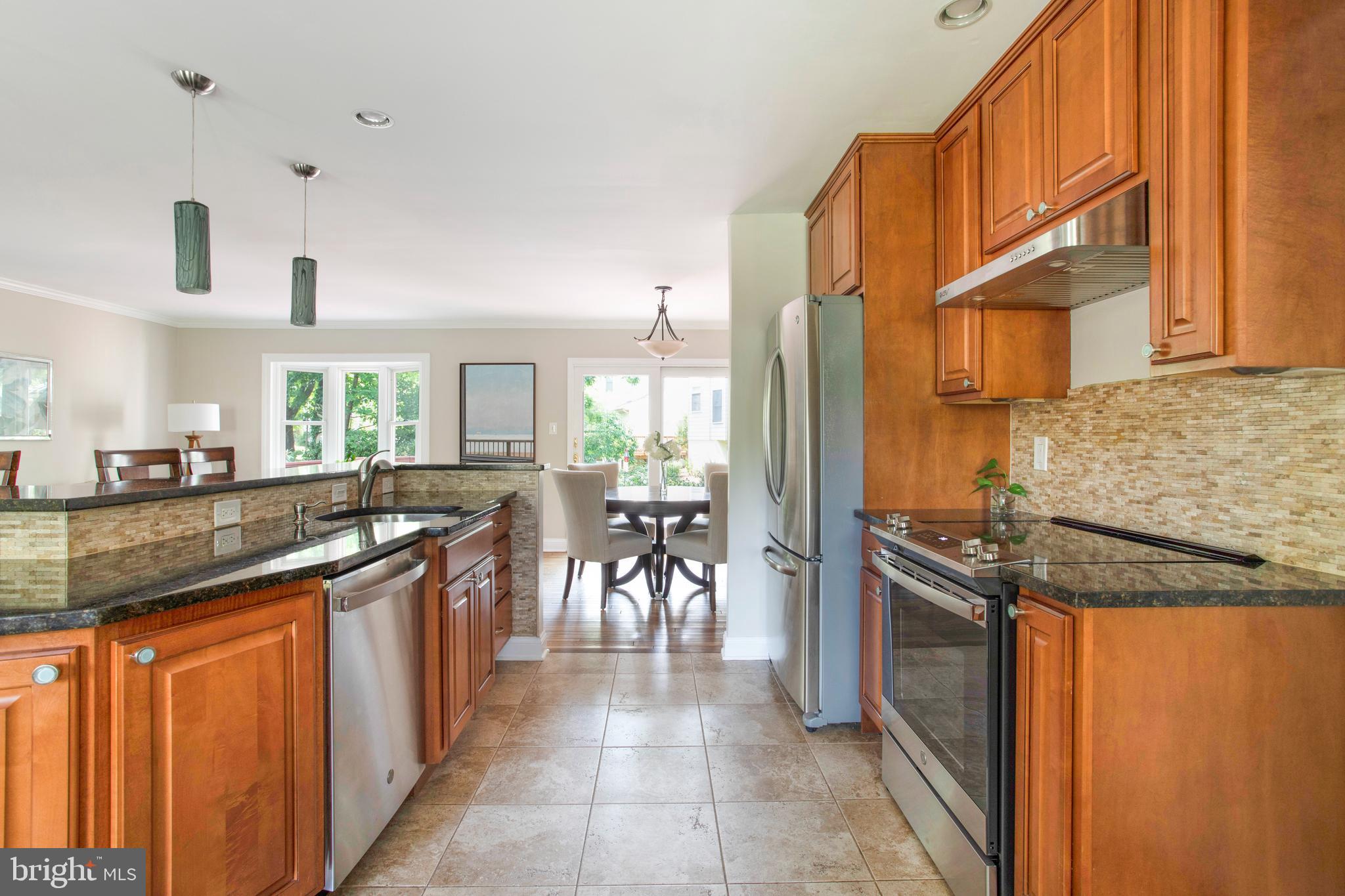 ROCKSHIRE - Residential