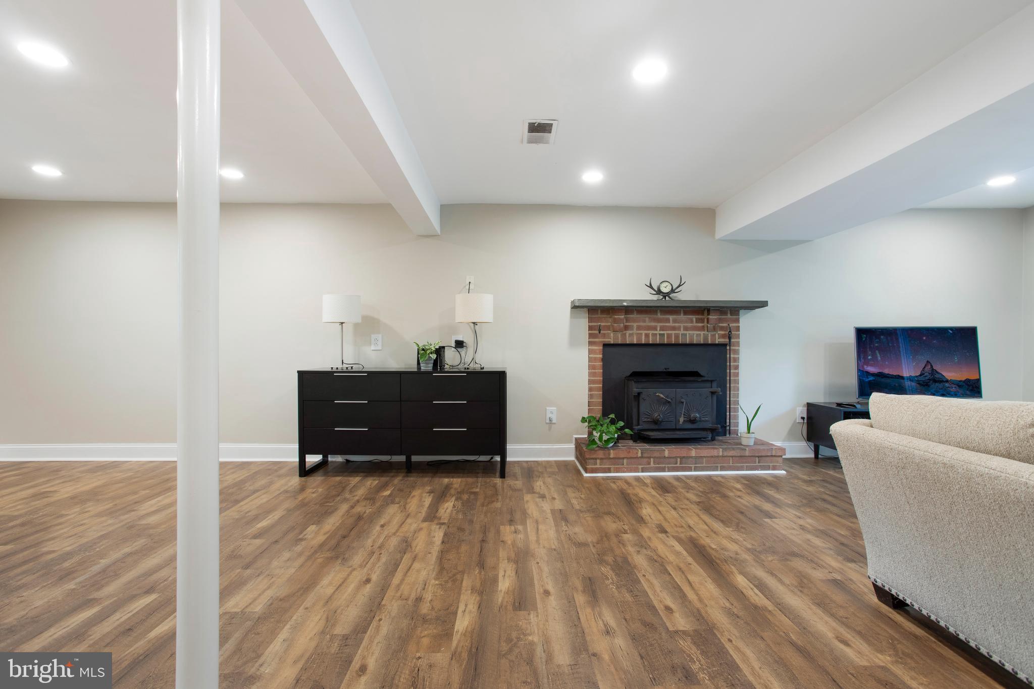 ROCKSHIRE - Residential