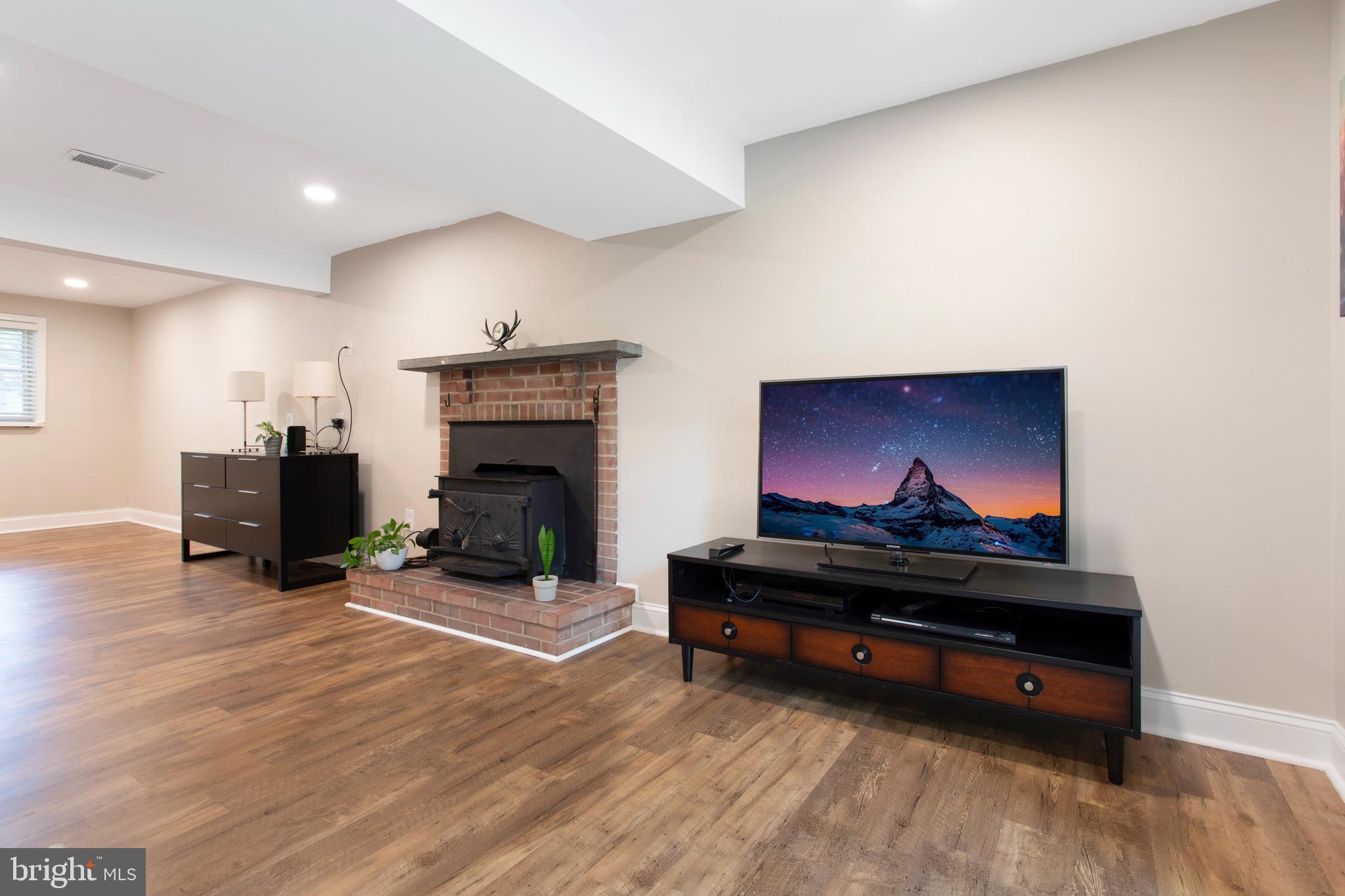 ROCKSHIRE - Residential