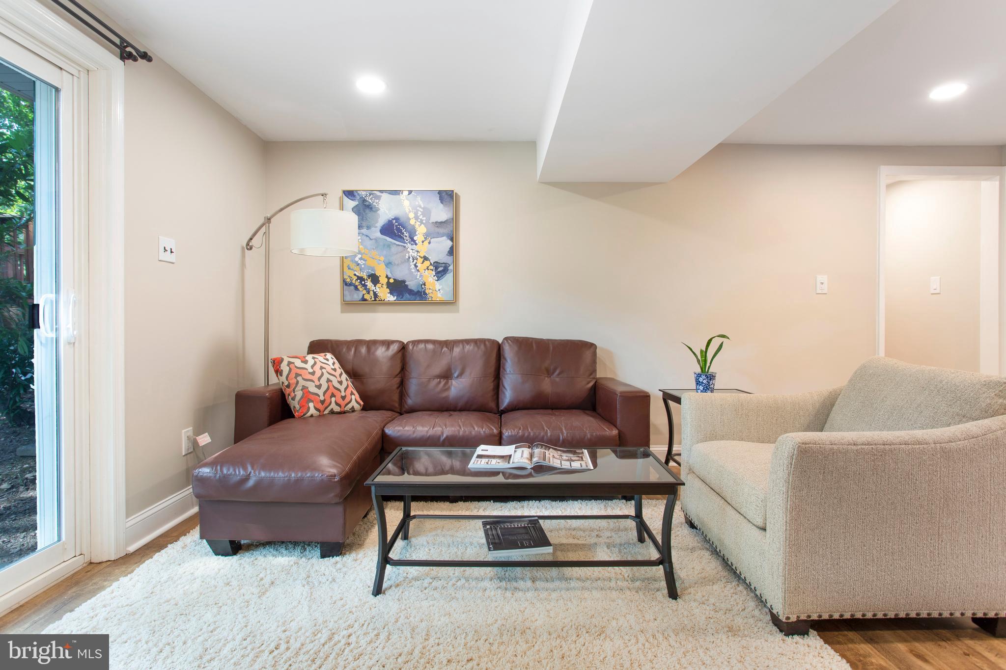 ROCKSHIRE - Residential