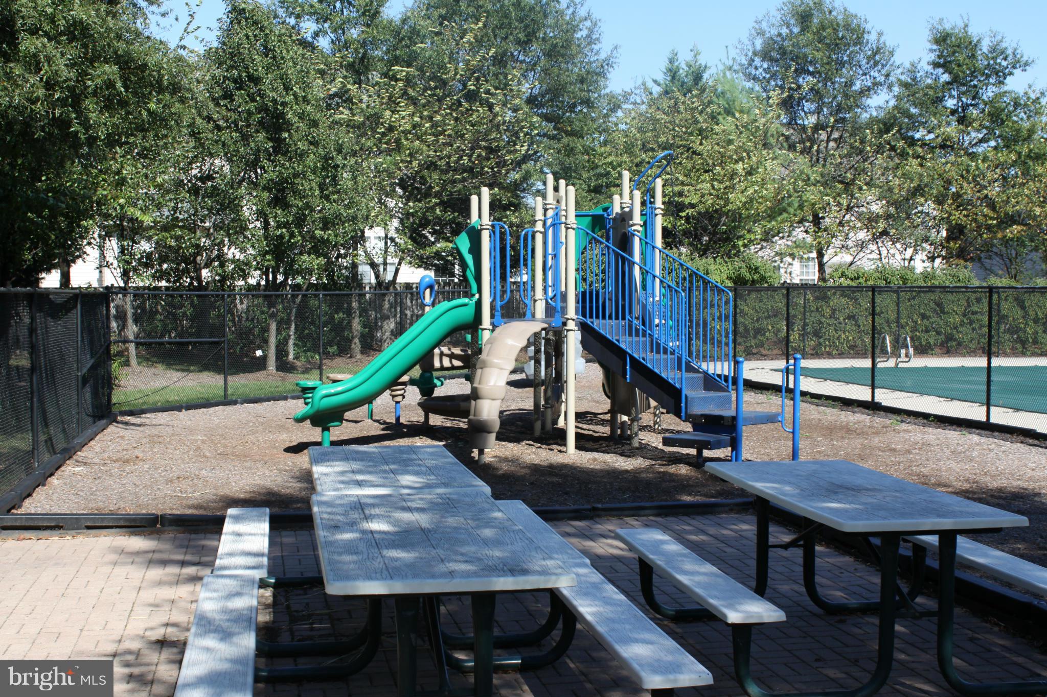 WESTERLEY - Residential Lease