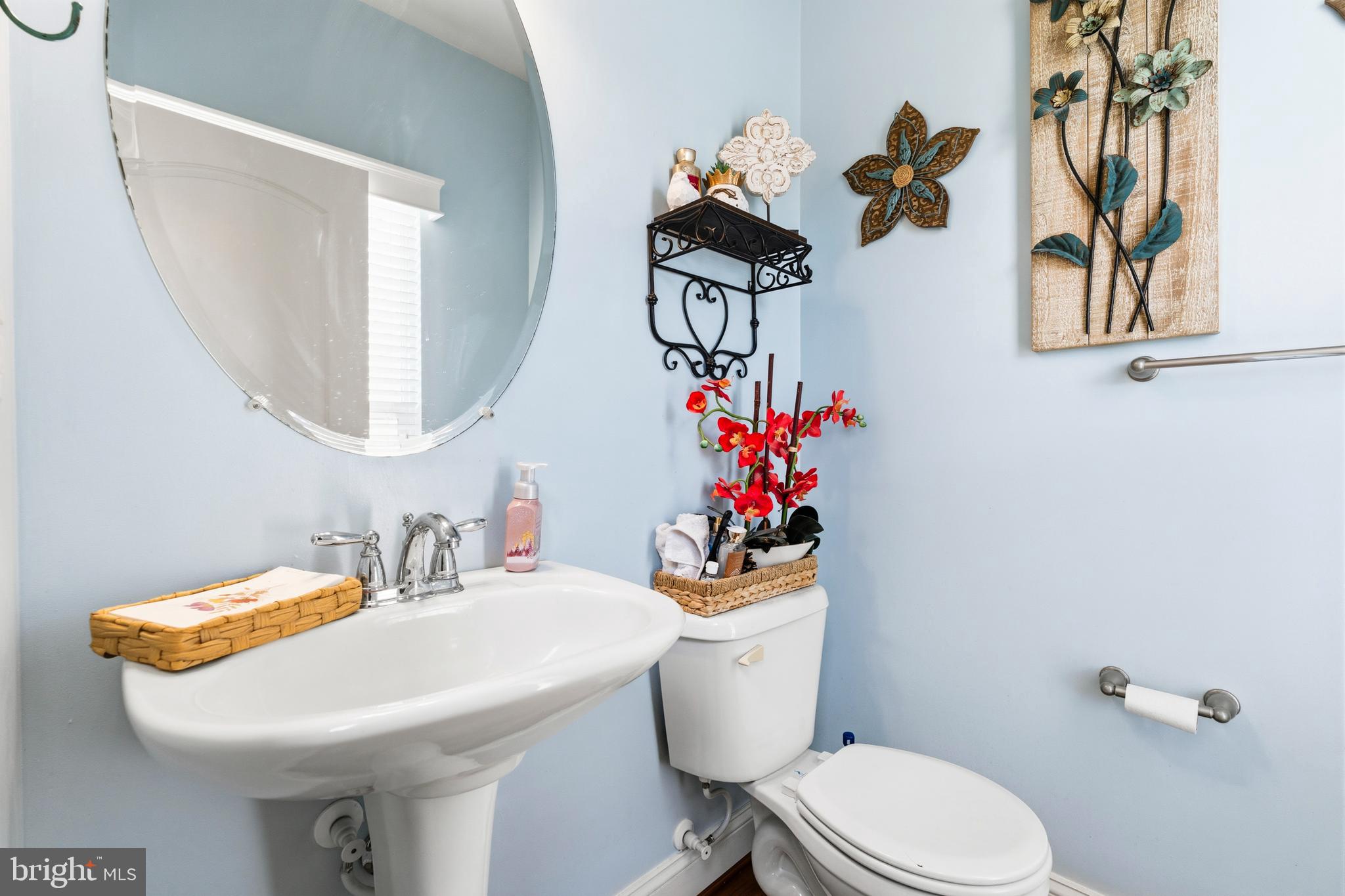 208 LONG HILL COURT 4