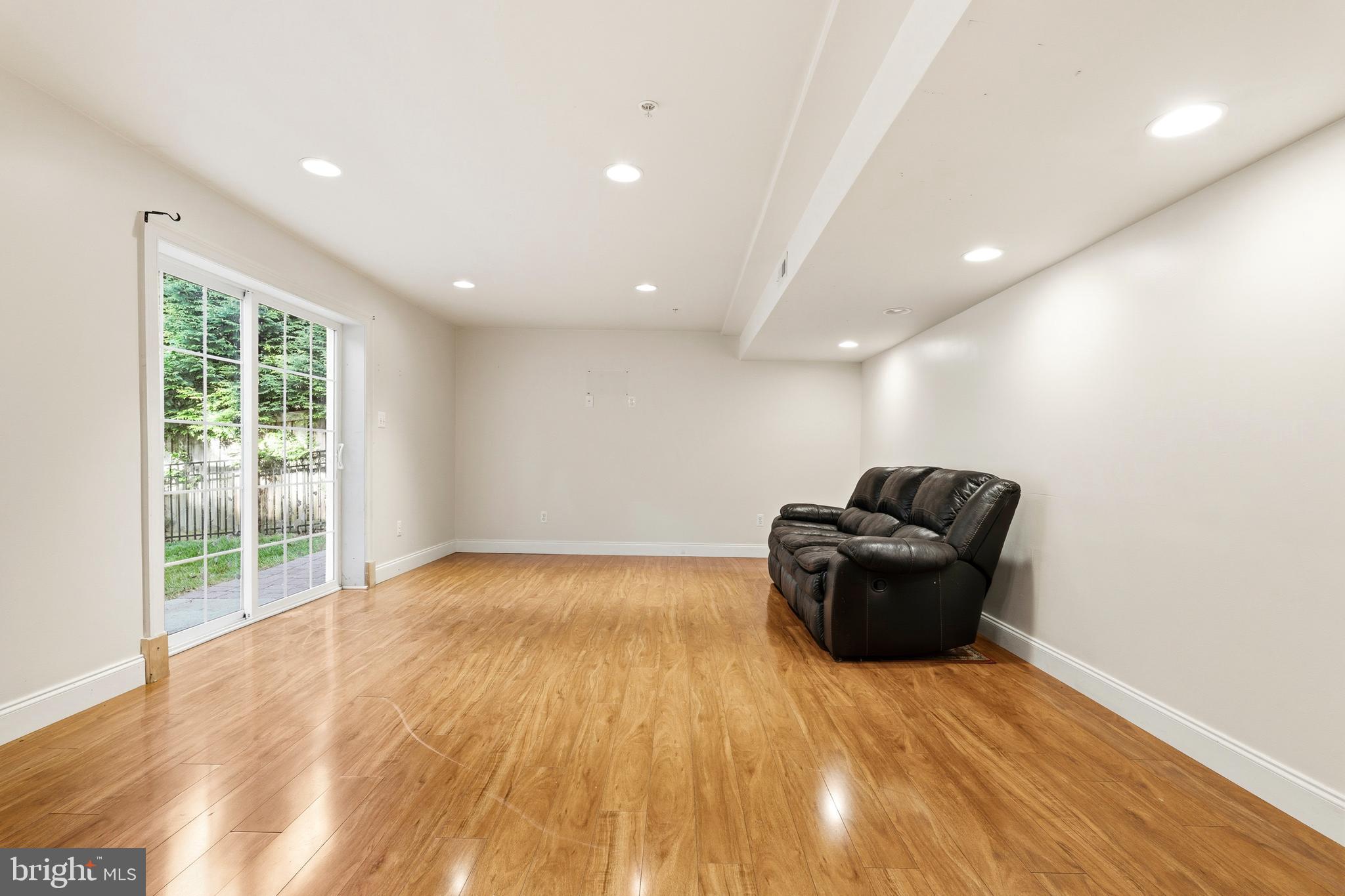 PASADENA - Residential