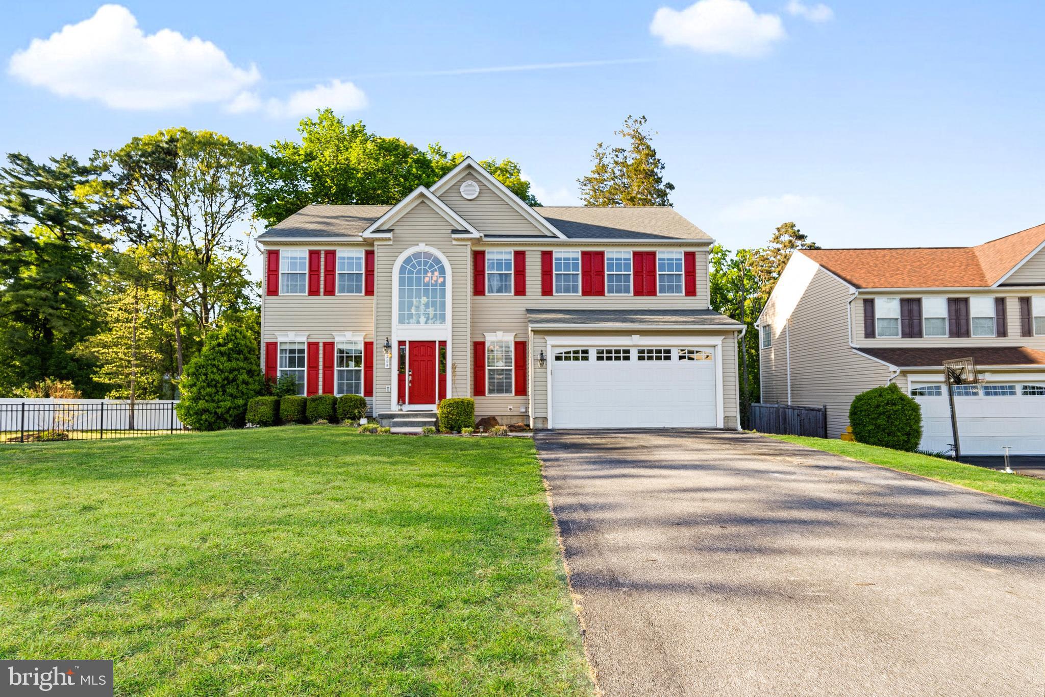 208 LONG HILL COURT 4