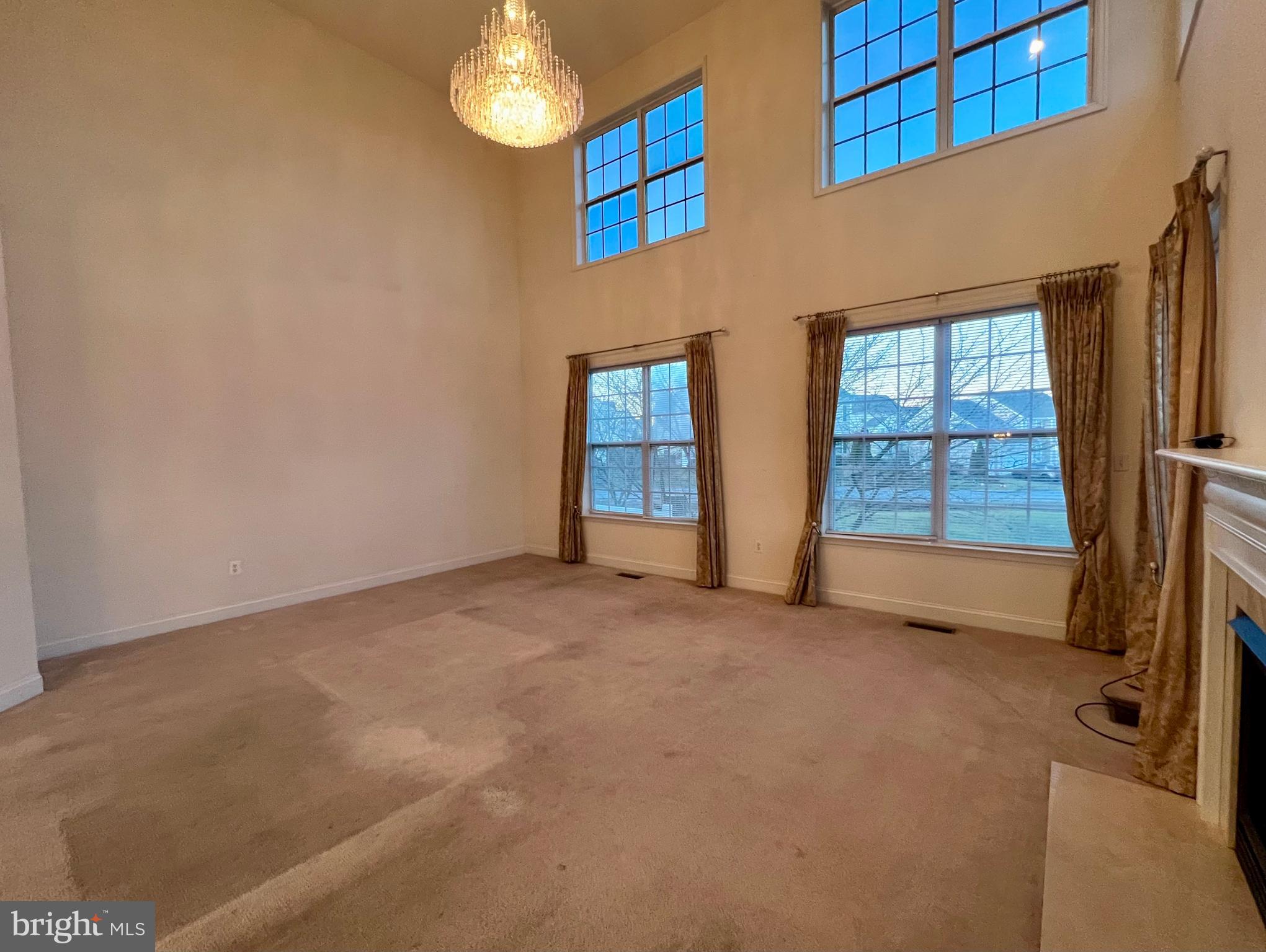 HAMMONDS MILL - Residential Lease