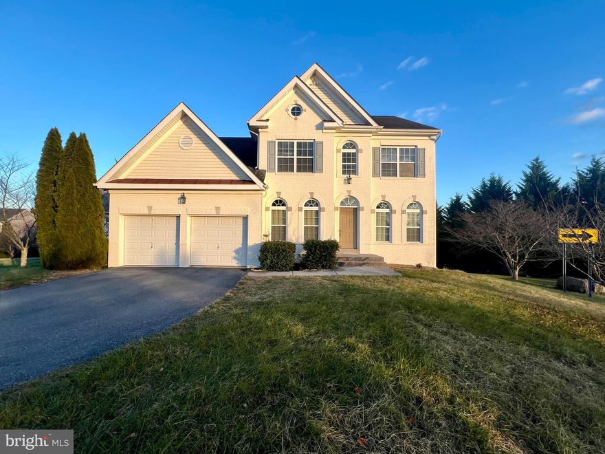 This beautiful home in the sought after Hammond's Mill Community will not last long!

Located on a corner lot, this 5 bedroom, 3.5 bath single family home has plenty of space for your needs. Enjoy the convenience of a main level primary suite with soaking tub, separate shower, single sink vanity with make-up area, and 2 large closets!

As you enter the grand entry through the front door, there are two open rooms on either side that can be used for formal living, dining or office space. The spacious eat-in kitchen features upgraded appliances and large island. Beside the kitchen is the vaulted ceiling family room with a gas fireplace and plenty of windows to let in natural light. You have access to the 2 car garage through the laundry room with full sized washer and dryer.

Four additional bedrooms are on the fully carpeted second level, as well as a full bath connected to the largest bedroom, an additional full bath in the hallway, and a half bath.

An unfinished walk-out basement has a sliding glass door to the unfenced yard and is perfect for a play or workout area, and there is a separate room for additional storage.

The Hammond's Mill Community is located off of US-11; just minutes from I-81 Exit 20 and 15 minutes from downtown Martinsburg's local shops and dining.

NO PETS

Additional monthly costs include Renter's insurance (price based on plan selection) and Second Nature Air Filter Subscription program ($15.00/ month).

EHO.