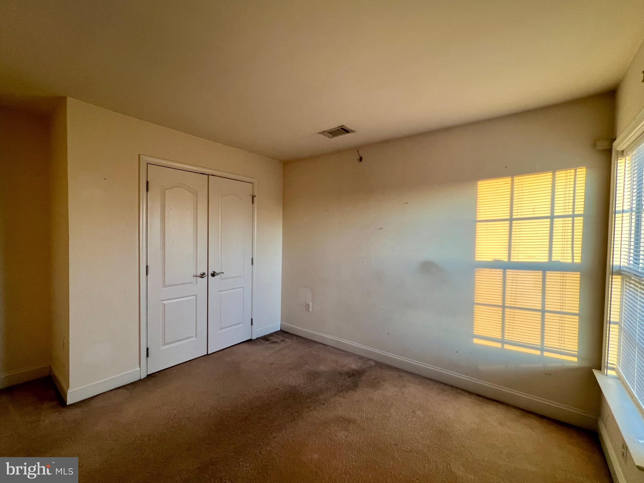 HAMMONDS MILL - Residential Lease