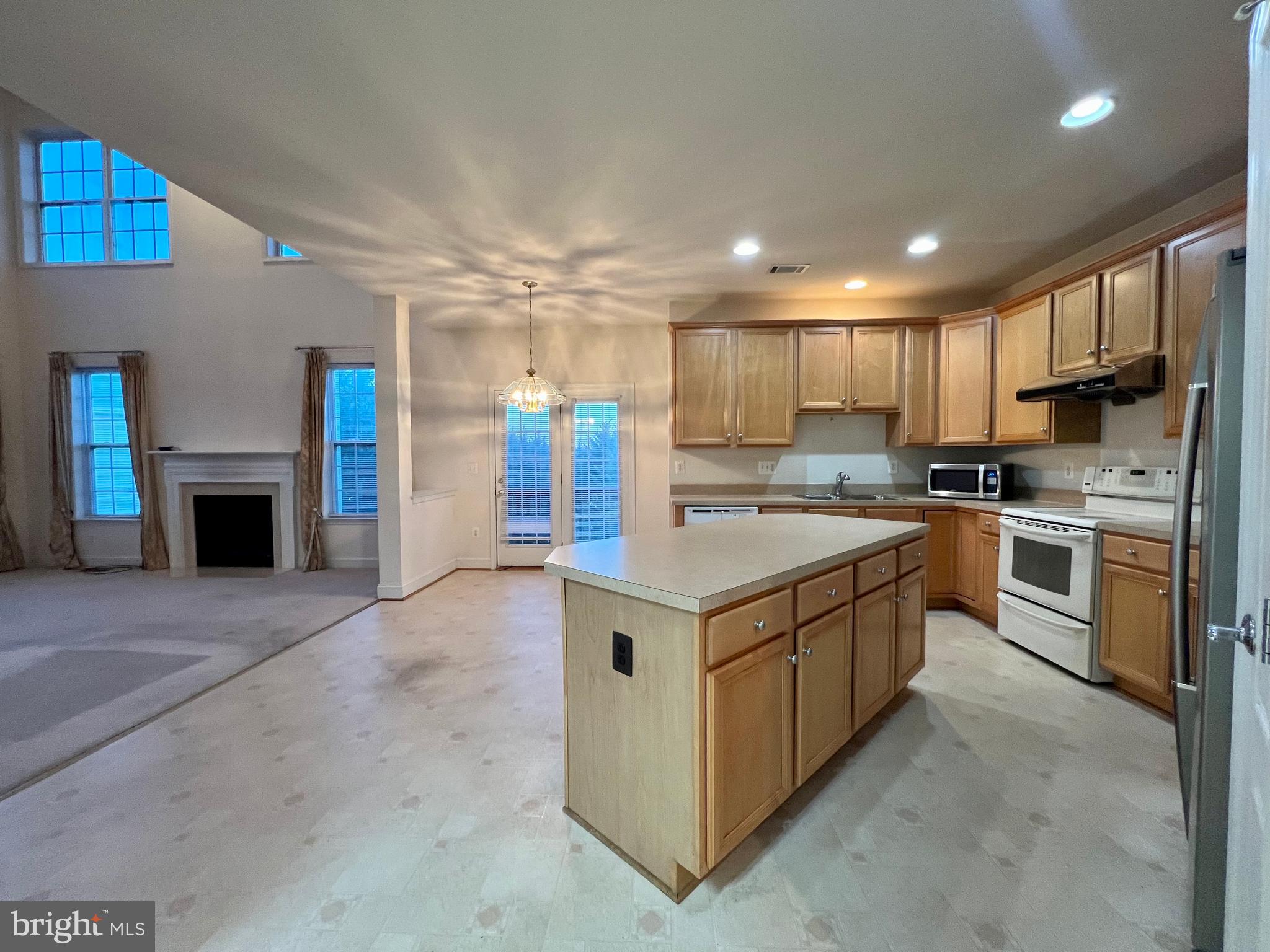 HAMMONDS MILL - Residential Lease