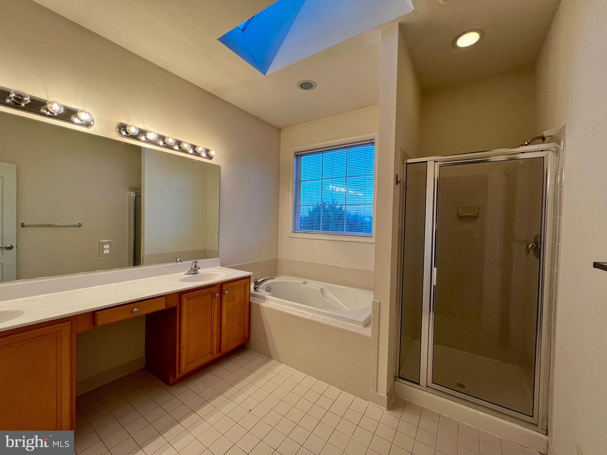 HAMMONDS MILL - Residential Lease