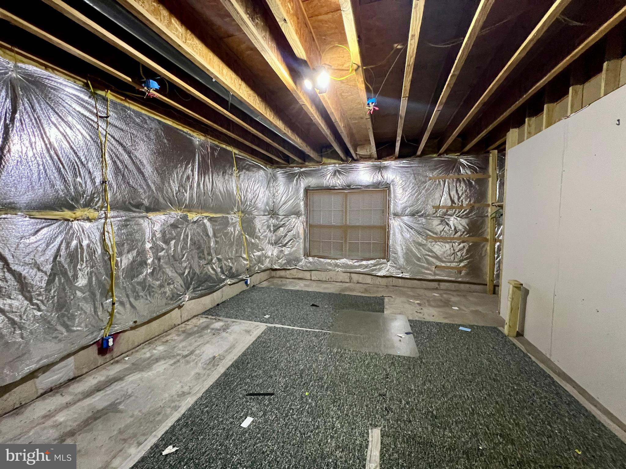 HAMMONDS MILL - Residential Lease