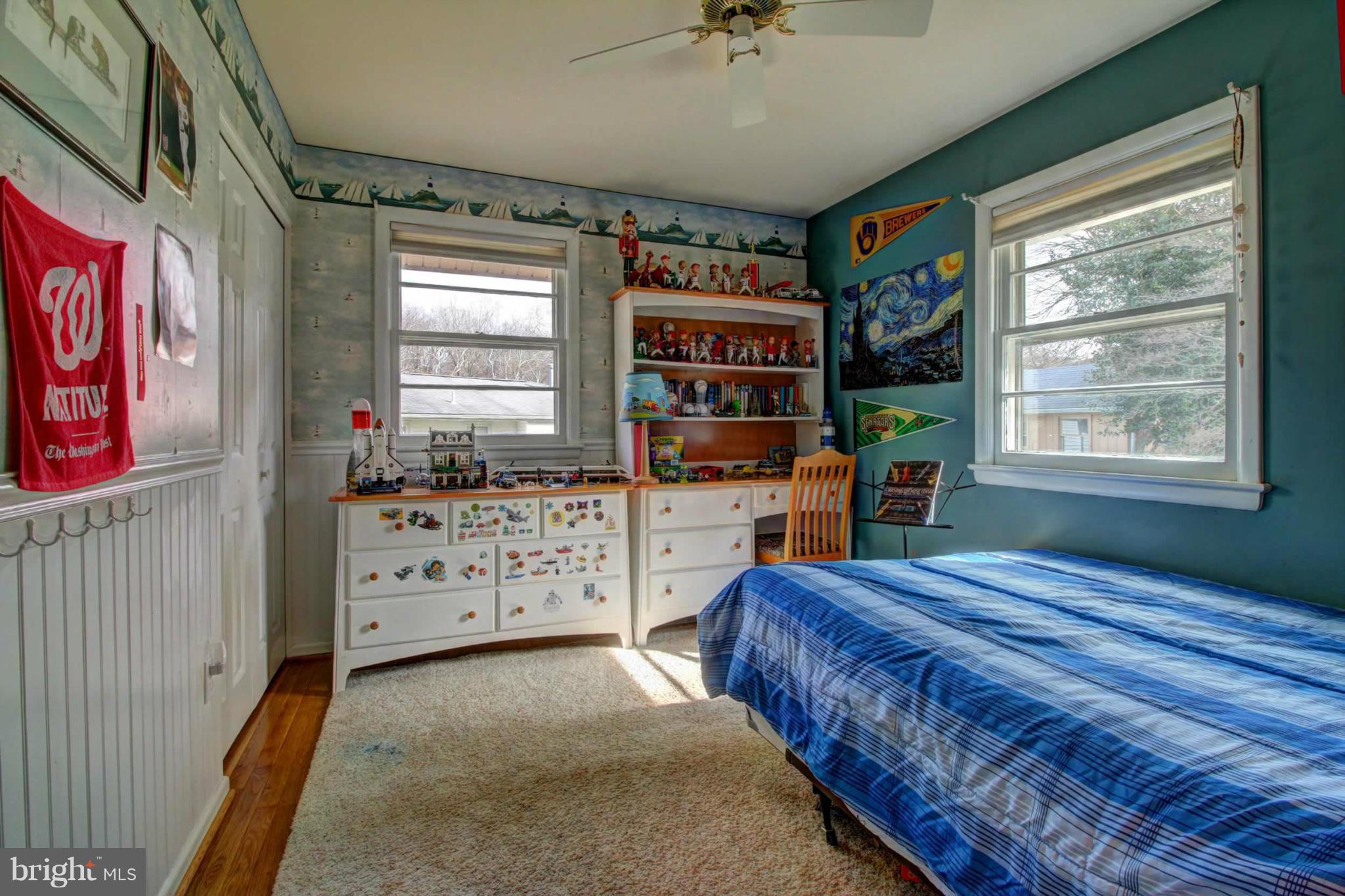 VIENNA WOODS - Residential