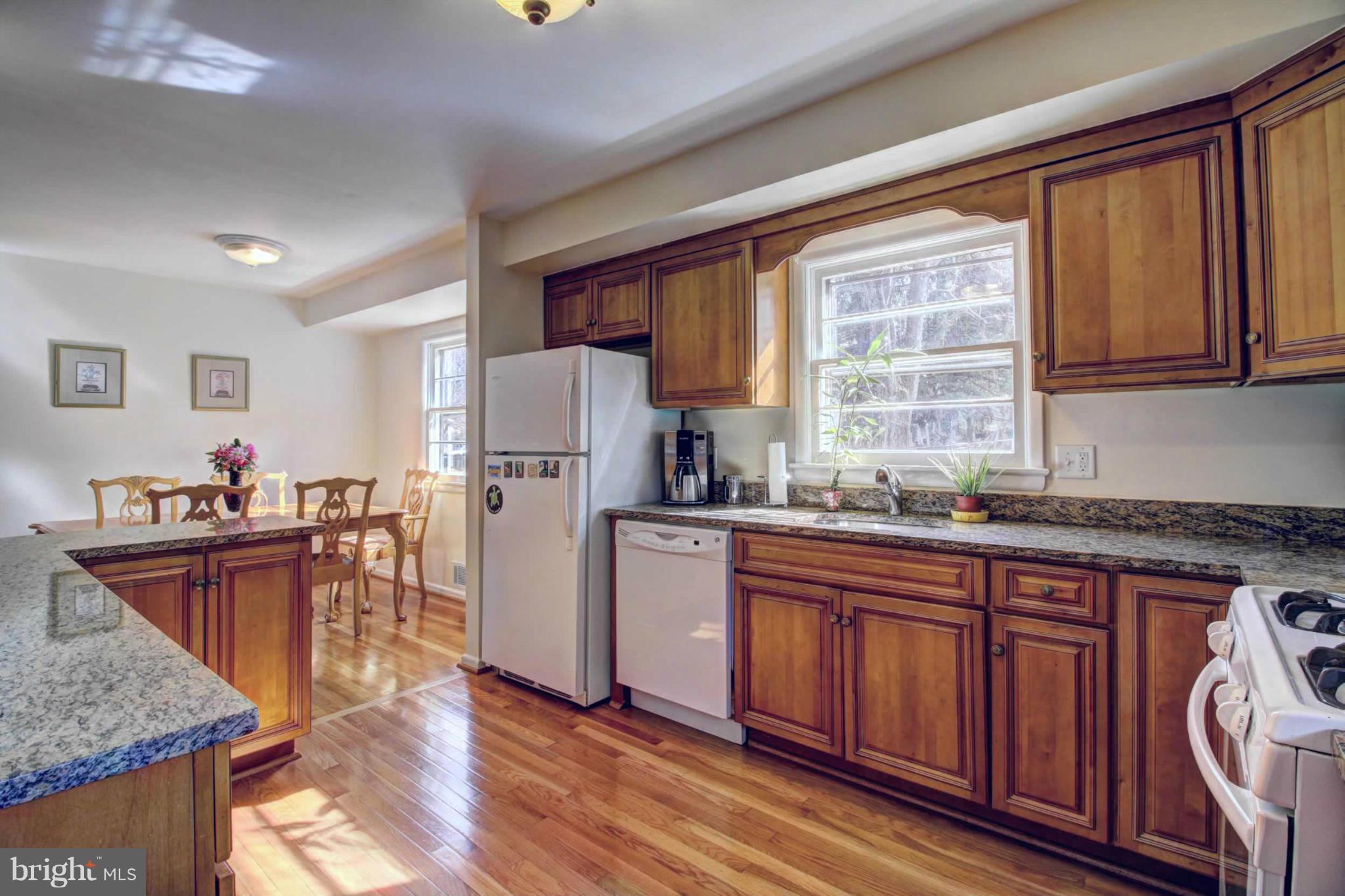 VIENNA WOODS - Residential