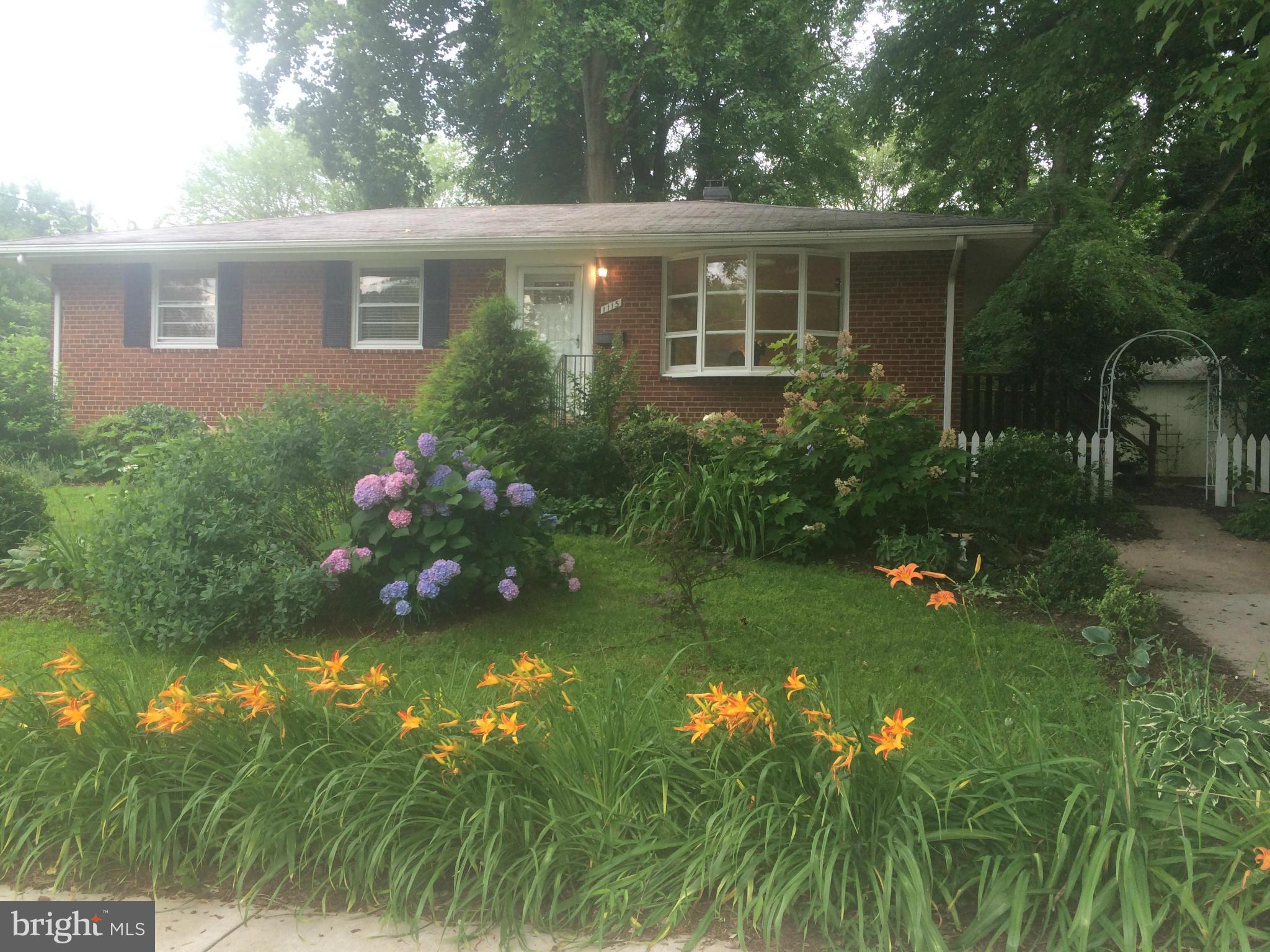 VIENNA WOODS - Residential