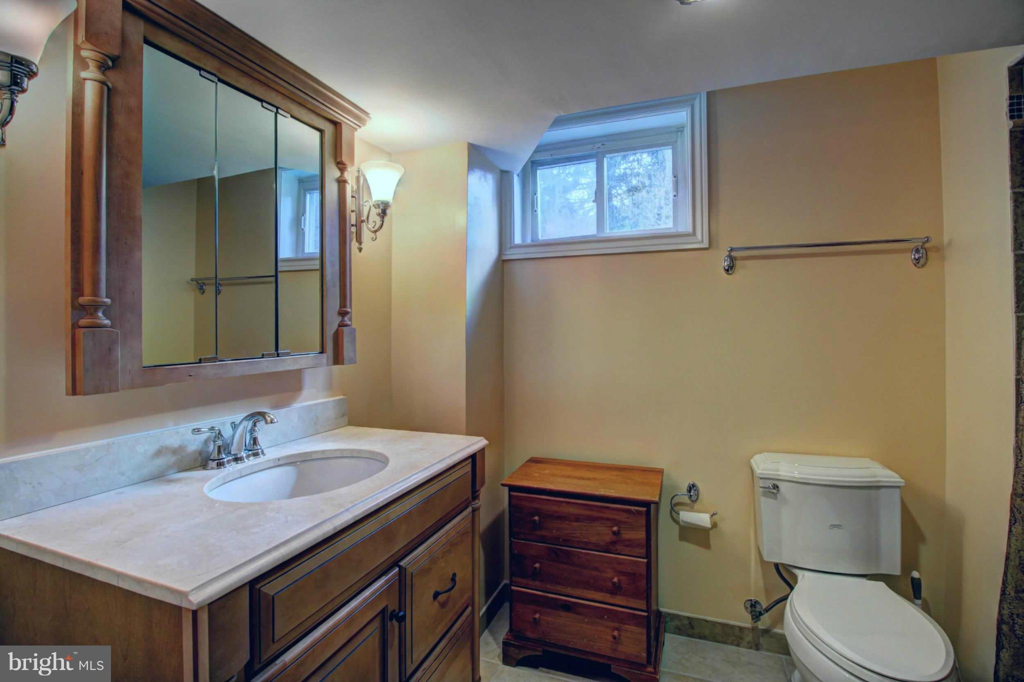 VIENNA WOODS - Residential