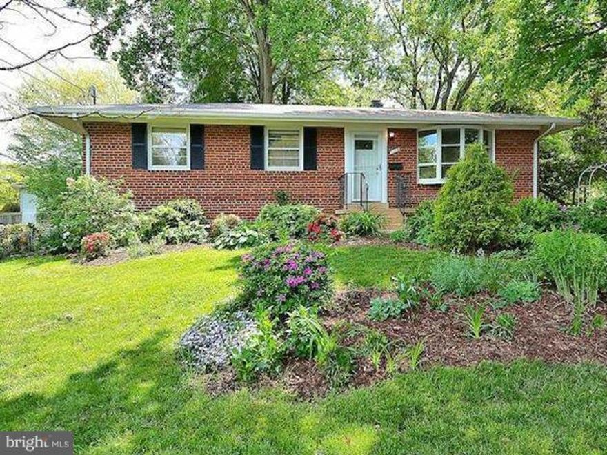 Beautiful brick front rambler in quiet Vienna location. Rare 4 bedroom, 2 full bath home w/1,874 sq ft of living space. Oak hardwood floors t-out main level. Updated kitchen w/granite & maple cabinet. Finished LL w/rec room, 4th BR, full BA. Backyard features a deck, fenced yard, playground, shed & views of mature trees. Great location close to metro, parks & more.