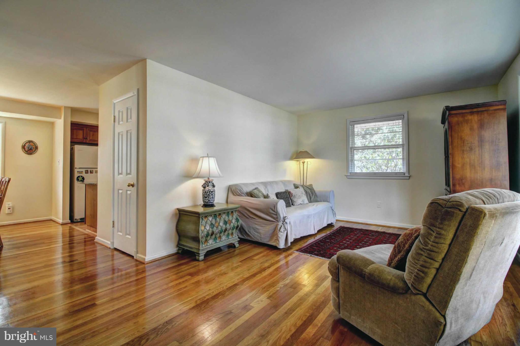 VIENNA WOODS - Residential