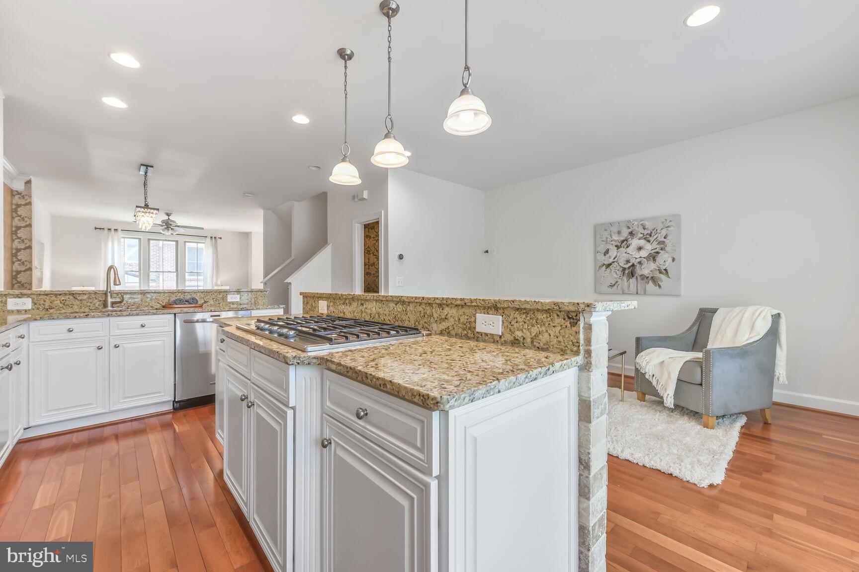 SHIRLINGTON CREST - Residential Lease