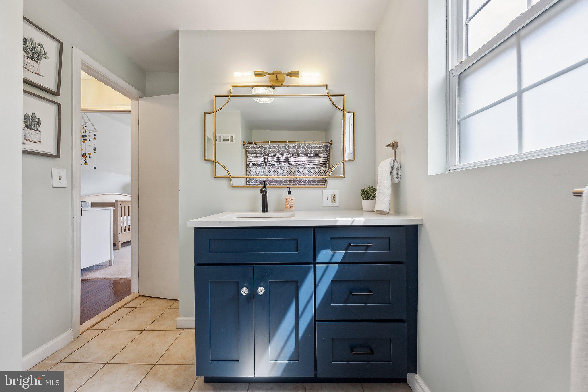 WEST LAWN - Residential