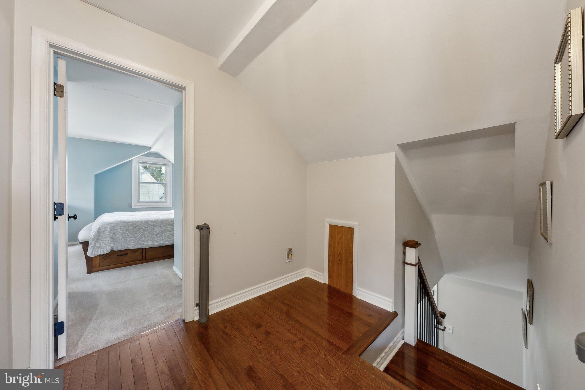 WEST LAWN - Residential