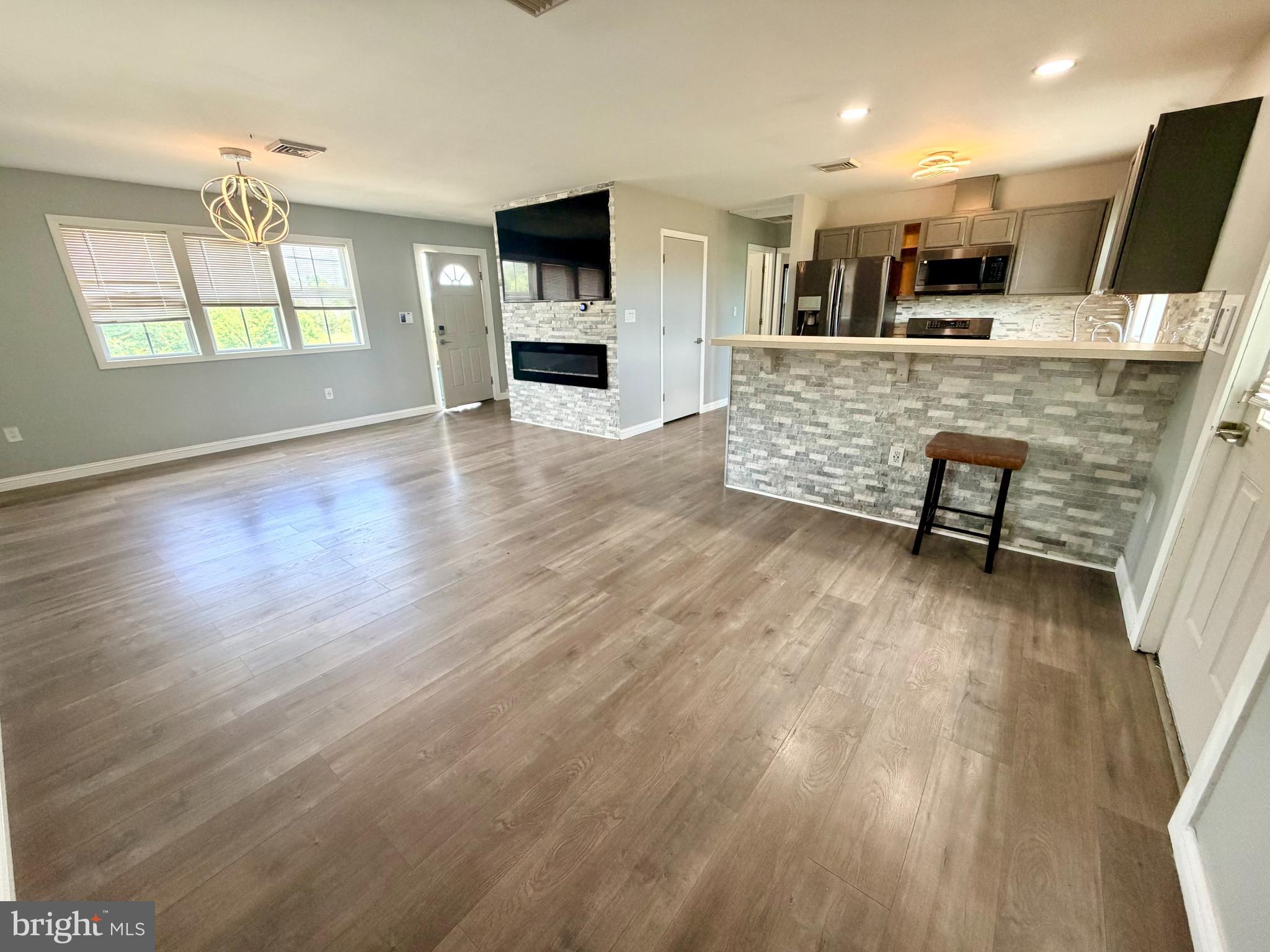 590 HALEYVILLE ROAD