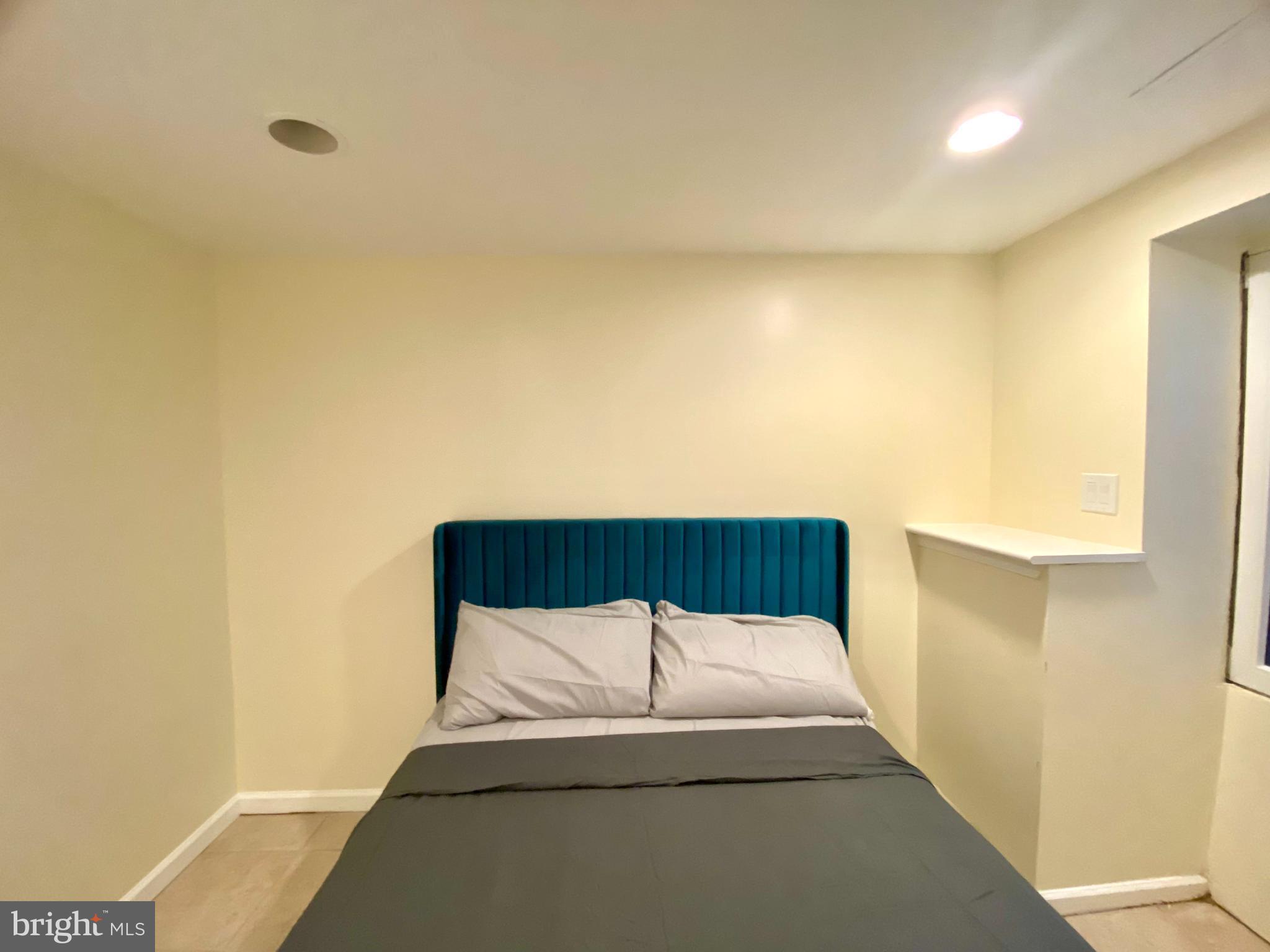 #PrivateRoomW/sharedBath S 13TH STREET 814
