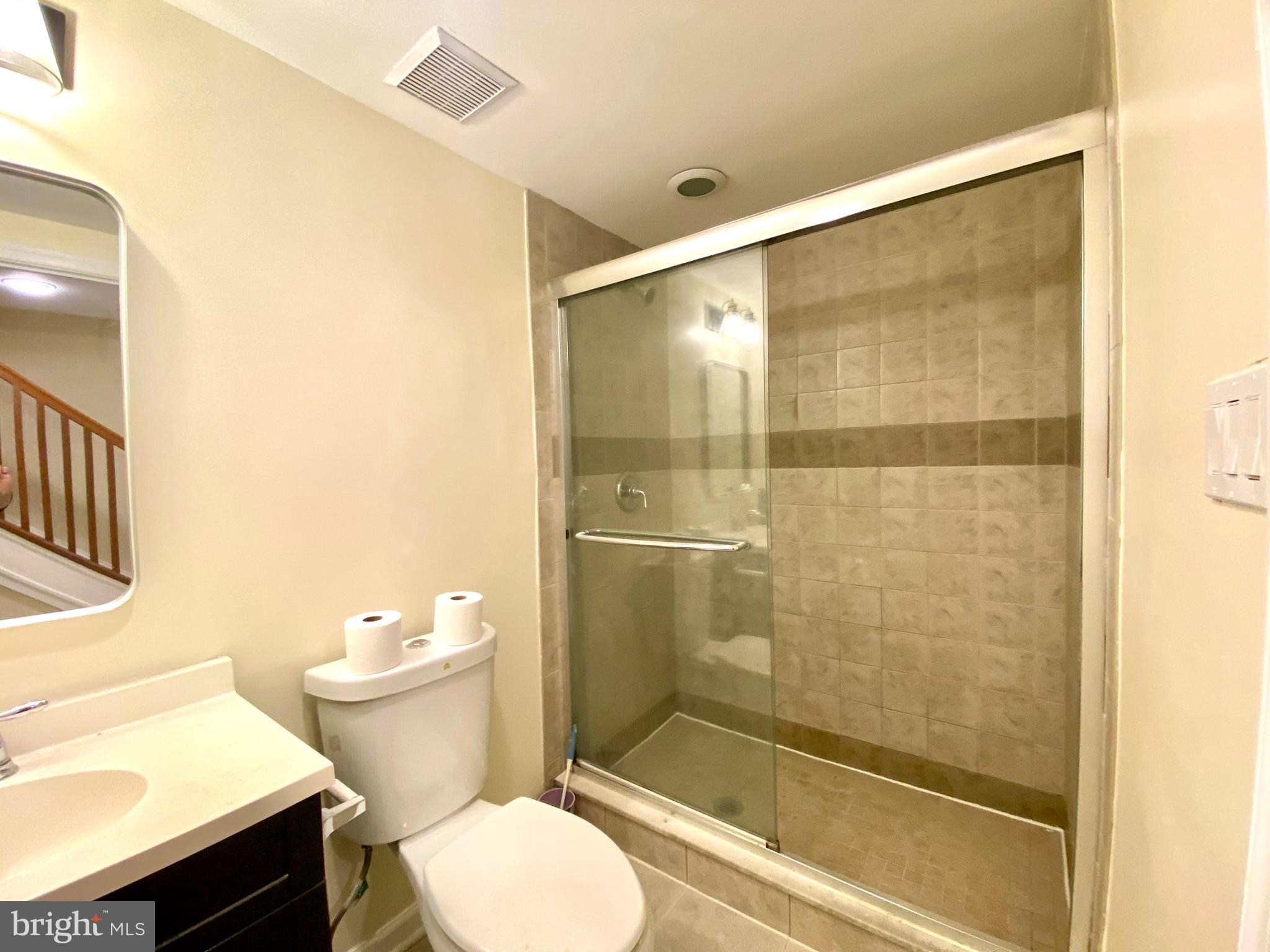 #PrivateRoomW/sharedBath S 13TH STREET 814