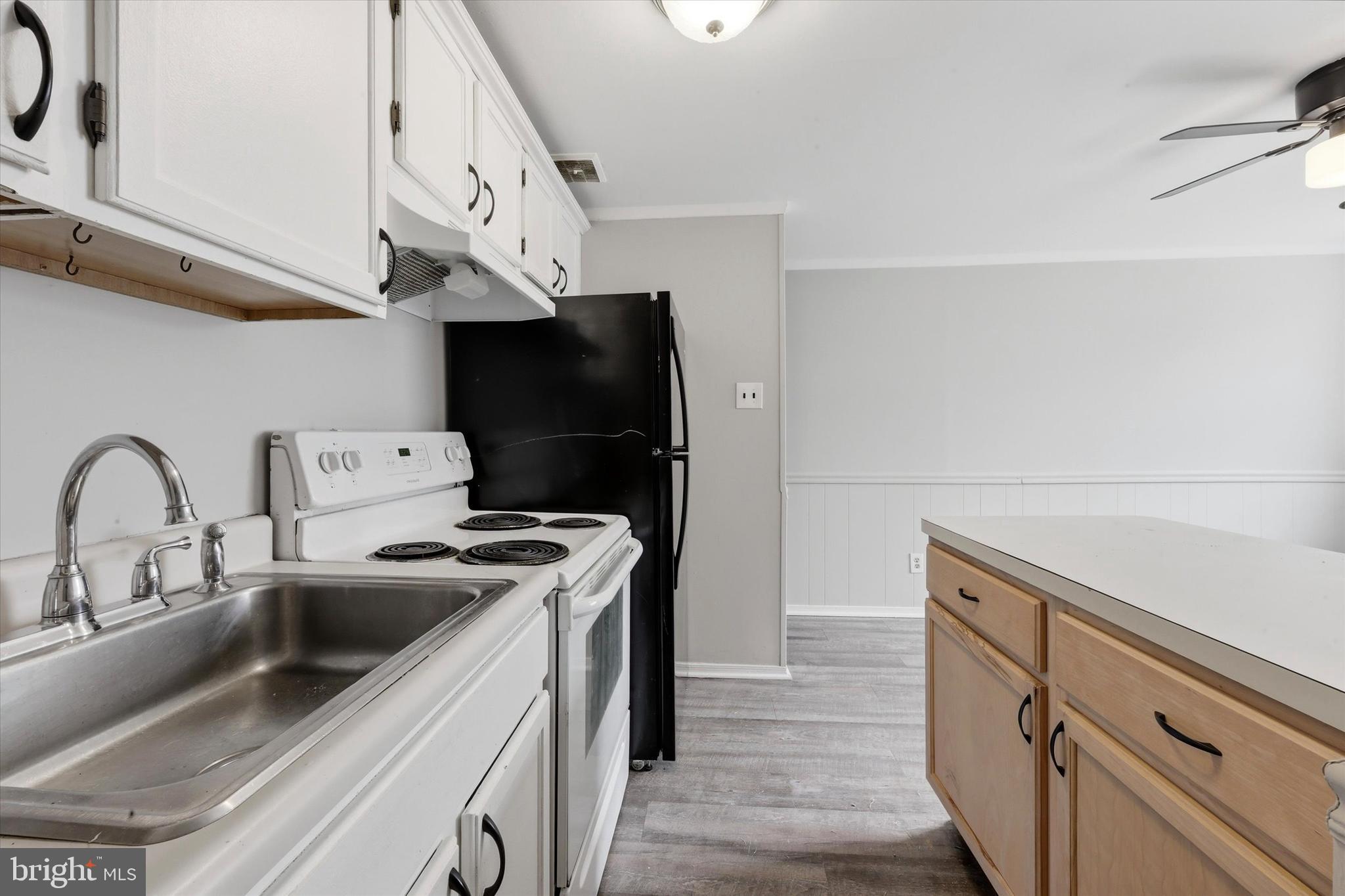 LINWOOD - Residential
