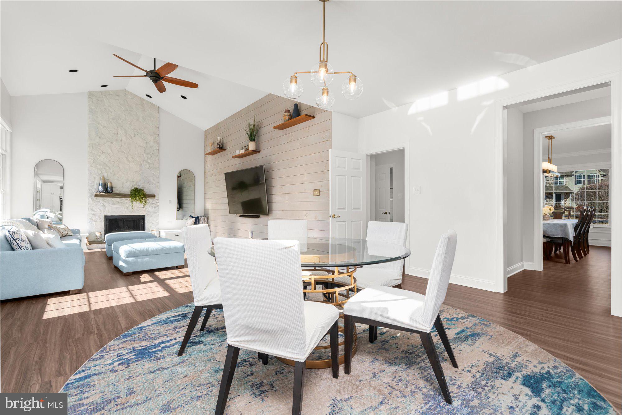 WILTSHIRE - Residential