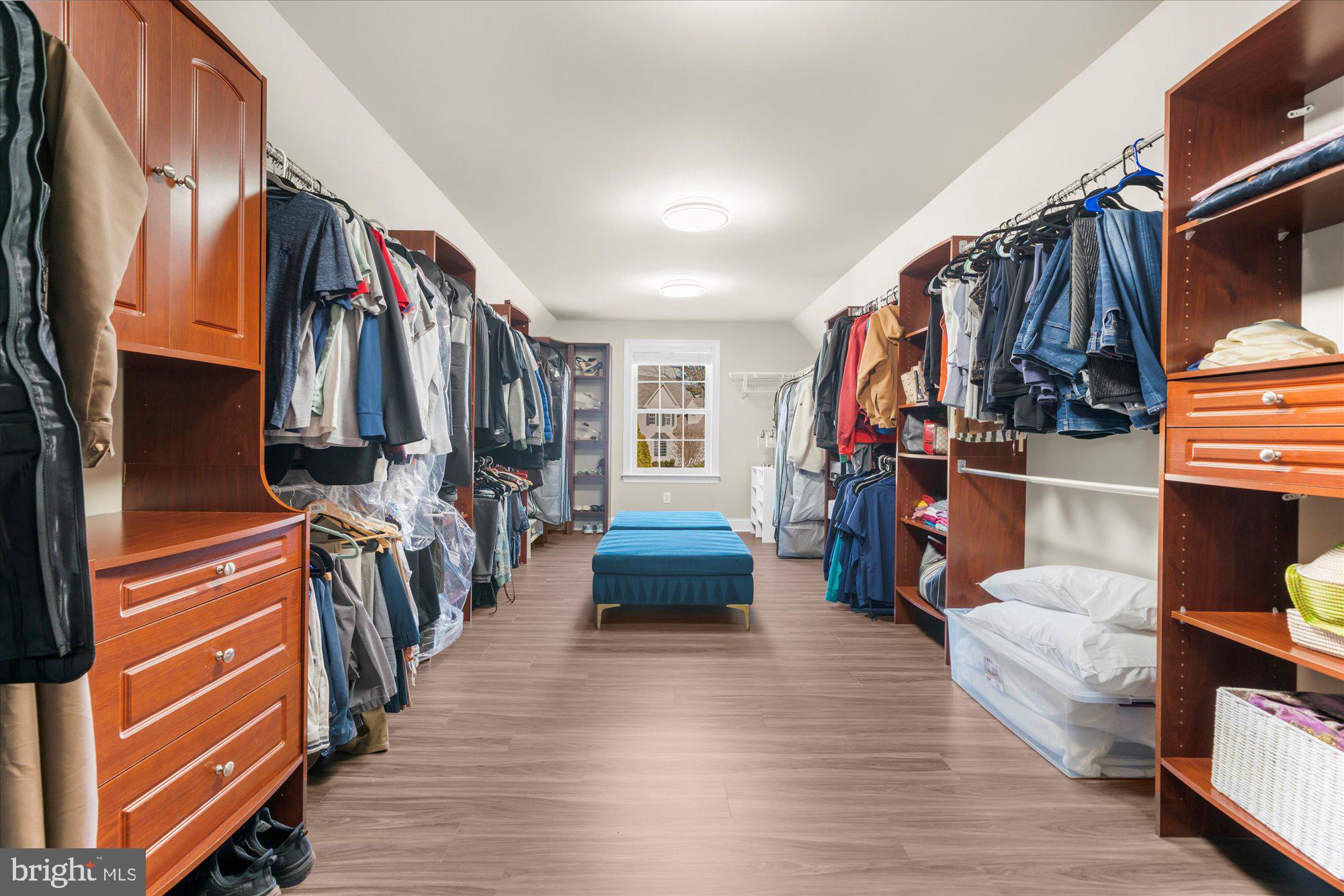 WILTSHIRE - Residential